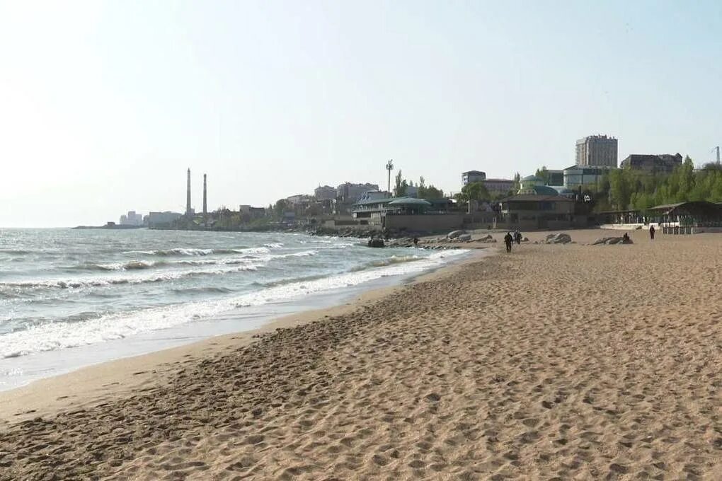 Махачкала море фото пляжей В Махачкале благоустроят Городской пляж - МК Дагестан