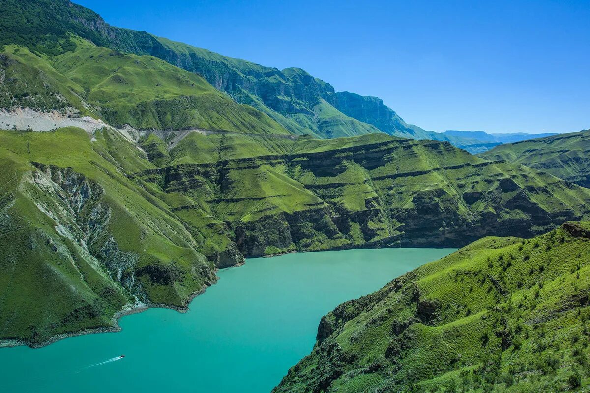 Махачкала природа фото Remote Russian national parks you haven’t seen before - Russia Beyond