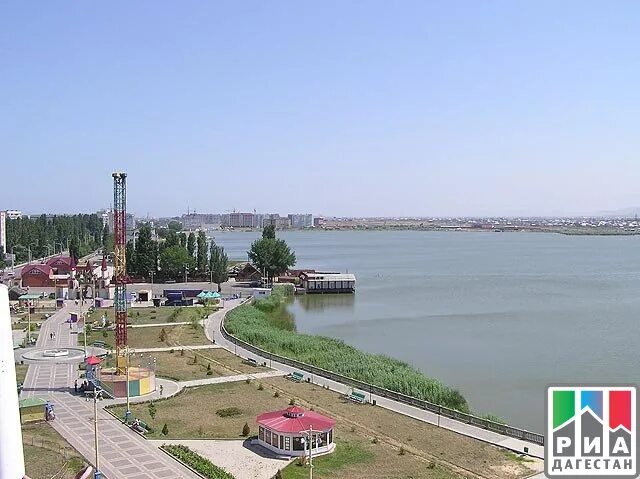 Махачкала редукторный фото City park "Ak-Gel" to be reconstructed in Makhachkala English vestion
