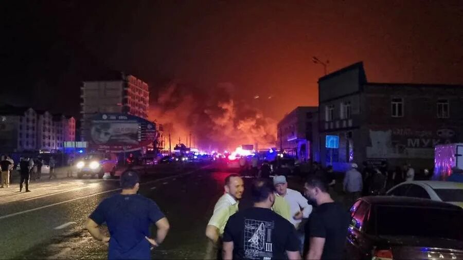 Махачкала траур сегодня фото Число погибших в результате взрыва в Махачкале увеличилось до шести Новости обще