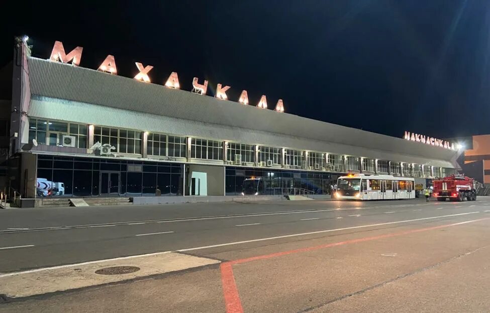 Махачкала уйташ фото Пассажиропоток аэропорта Махачкалы планируется увеличить до 2,5 млн человек к 20