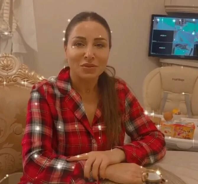 Махаева зайнаб фото до пластики Зайнаб Махаева: Я советую всем оставаться дома. Моя семья находится дома. - Респ