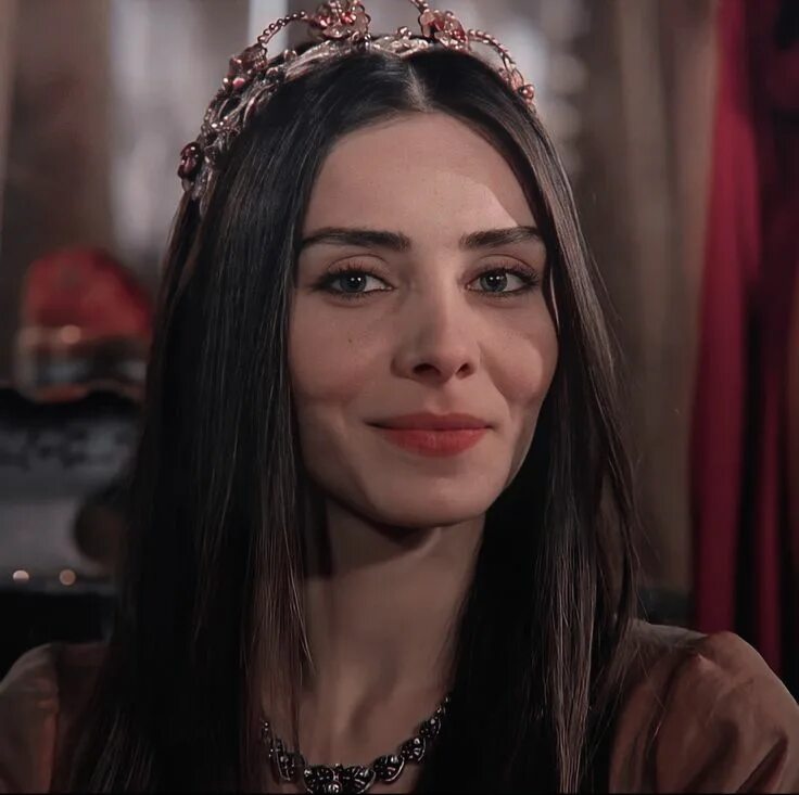 Махидевран в истории фото Pin by MahixQueen on Haseki Mahidevran Sultan Reign fashion, Girly images, Royal
