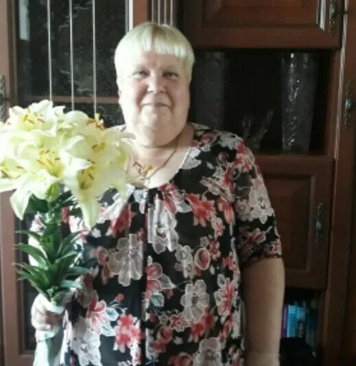 Махова галина евгеньевна саратов фото Create meme "Semenova Tatiana is 57 years old, Makhova, Tatyana Vladimirovna, Ga