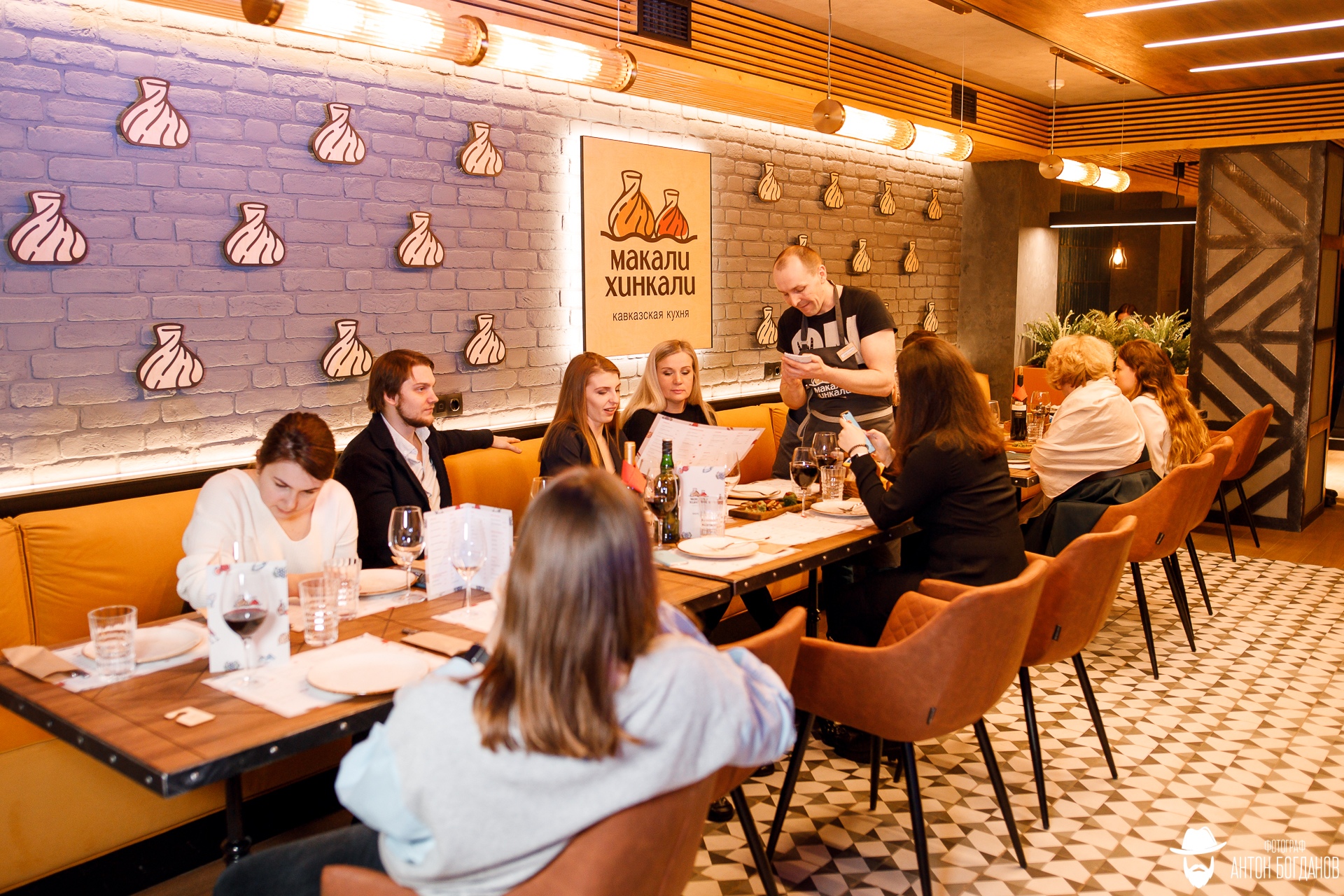 Макали хинкали ул ломакина 17 курск фото В Курске открылся ресторан "Макали хинкали" Морс - журнал о креативных индустрия