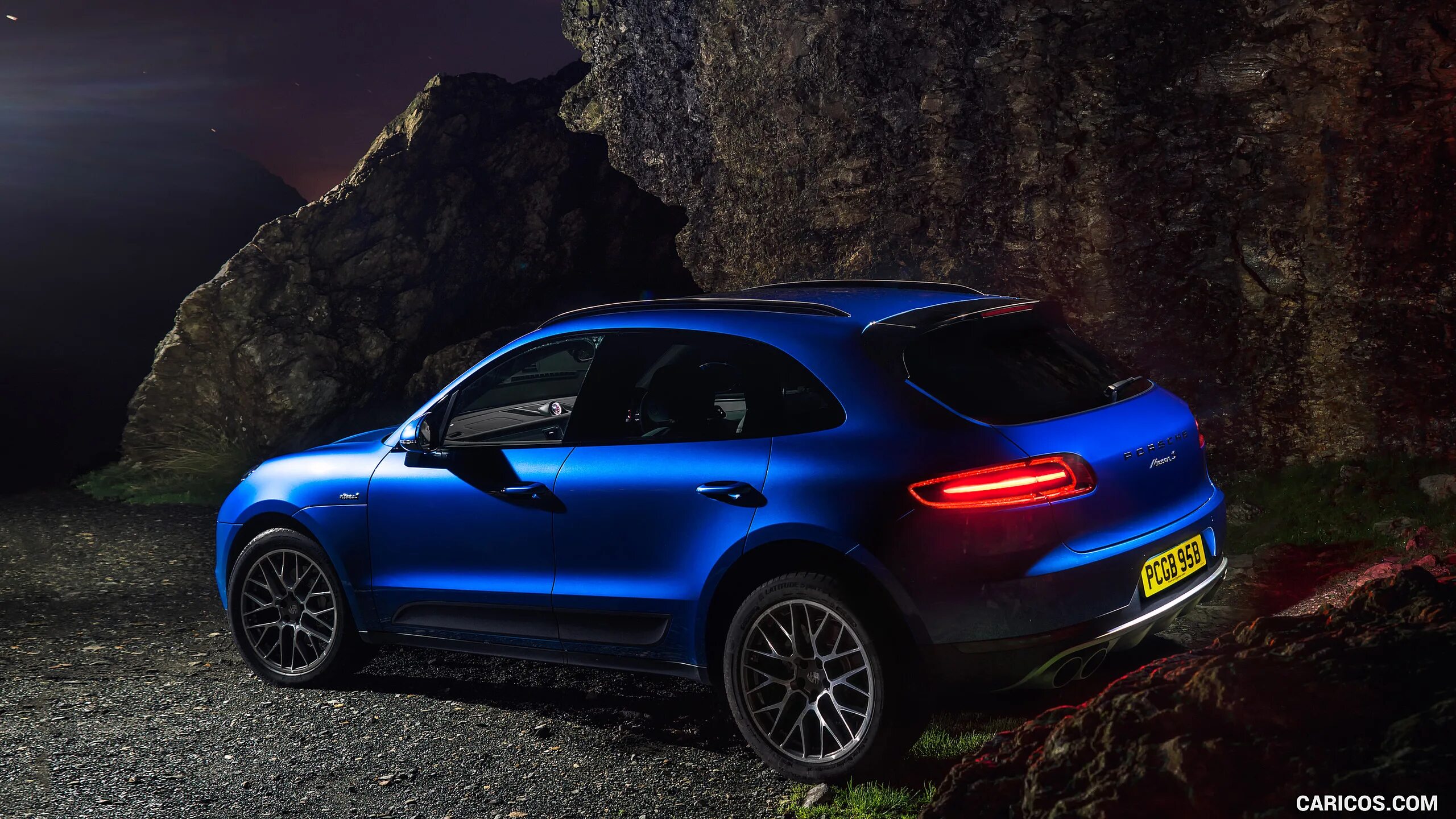 Макан фото на обои Porsche Macan S Diesel (UK-Spec) 2017MY