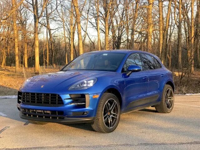 Макан фото у церкви 2020 Porsche Macan Review Porsche macan s, Porsche, Vintage porsche