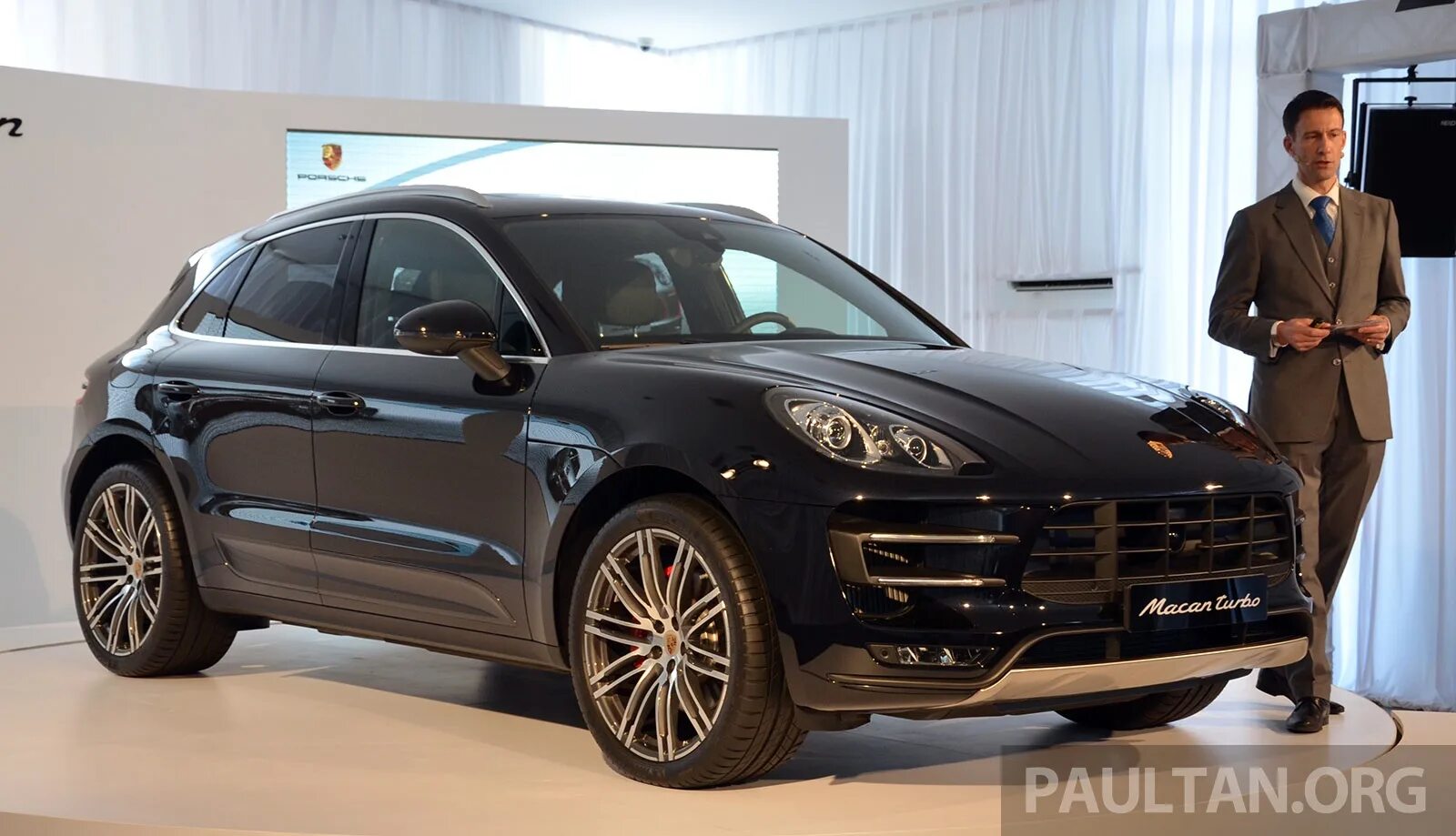 Макан фото в полный рост Porsche Macan Preview- 2 - Paul Tan's Automotive News