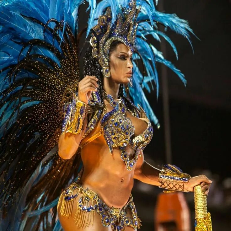 Макан и карнавал фото Pin by Gabriel Brum on Carnaval Carnival costumes, Beautiful costumes, Carnival 