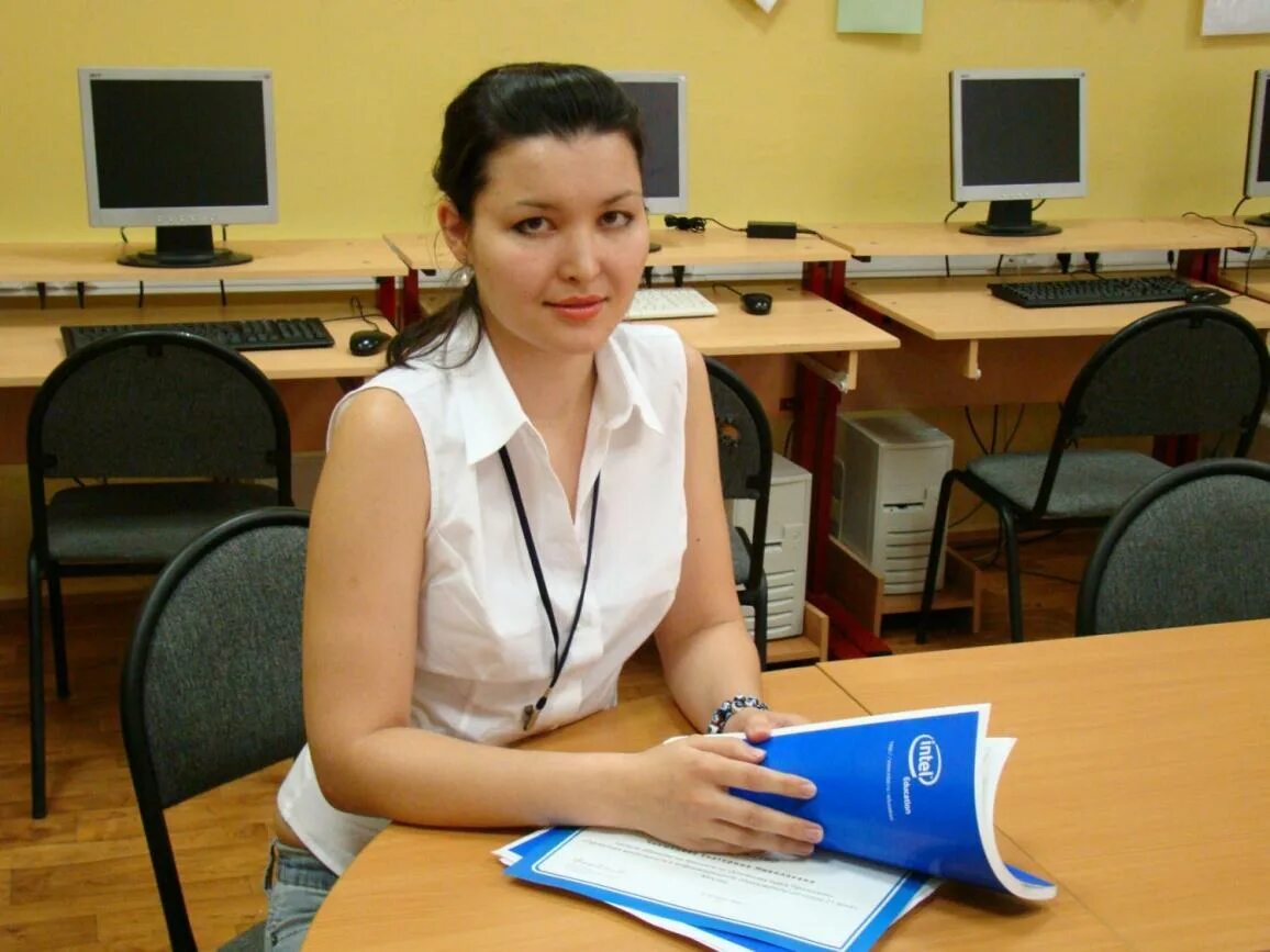 Макаренкова ольга михайловна смоленск учитель фото Дополнительный материал для уроков русского языка (ольга ивановна каменщикова ) 
