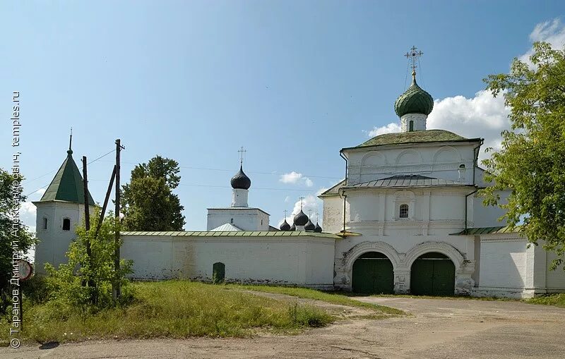 Макарьев монастырь фото Костромская область Макарьевский район Макарьев Троицкий Макариево-Унженский мон