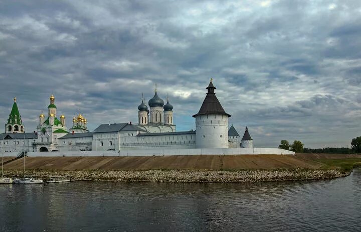 Макарьевский монастырь фото Макарьевский монастырь SuperSnimki.Ru