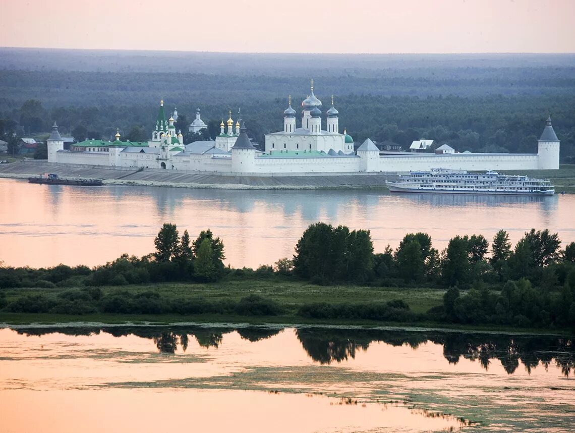 Макарьевский монастырь нижегородская область фото ночью Поездка выходного дня НиНо-Макарьевский монастырь-Лысково - Opel Astra H, 1,8 л,