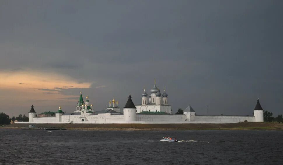 Макарьевский монастырь нижегородская область фото ночью Макарьевский монастырь.Возрождение - Фото Дом Солнца