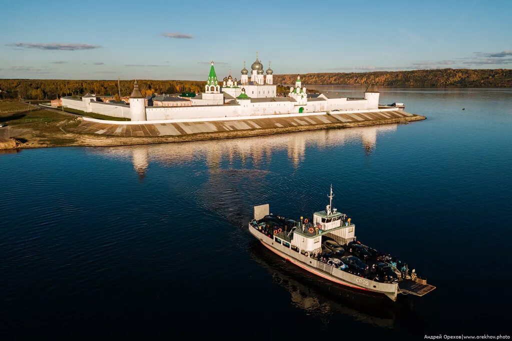 Макарьевский монастырь нижегородская область фото ночью Экскурсия Макарьевский монастырь+ страусы