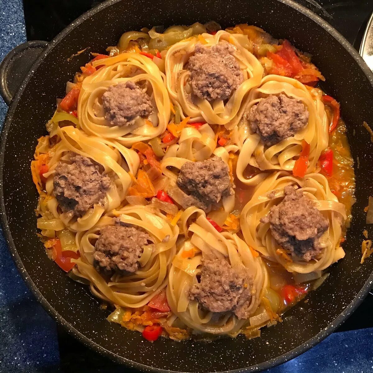 Макаронные гнезда с фаршем фото Приготовить гнезда eCookie.ru