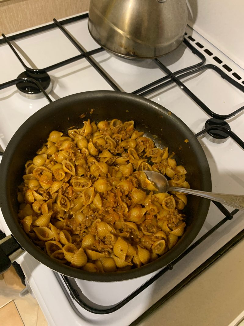 Макароны по флотски в кастрюле фото Макароны по-флотски с томатной пастой - пошаговый рецепт с фото на Повар.ру