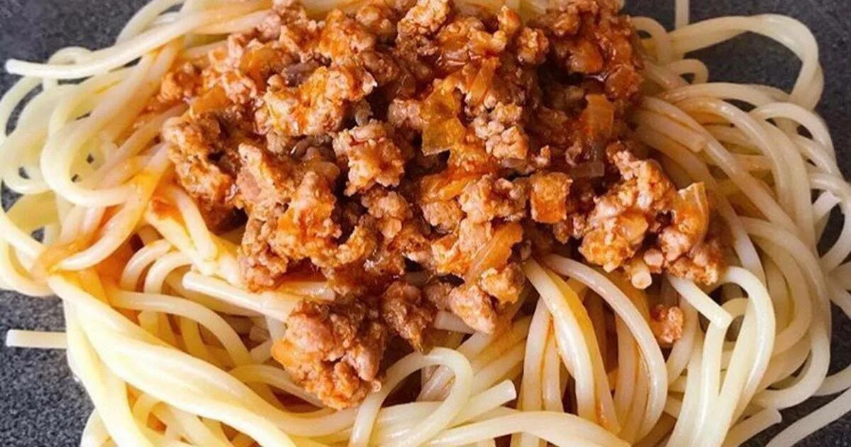 Макароны с болоньезе фарш фото рецепт Спагетти болоньезе - пошаговый рецепт с фото