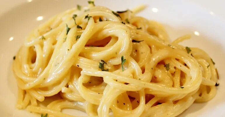 Макароны с чесноком рецепт с фото Tastee Recipe One Pot Creamy Garlic Pasta! - Tastee Recipe