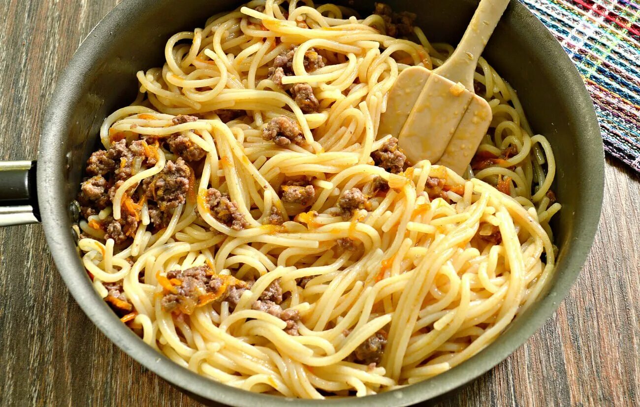Макароны с фаршем на сковороде фото Вкусная вермишель с фаршем