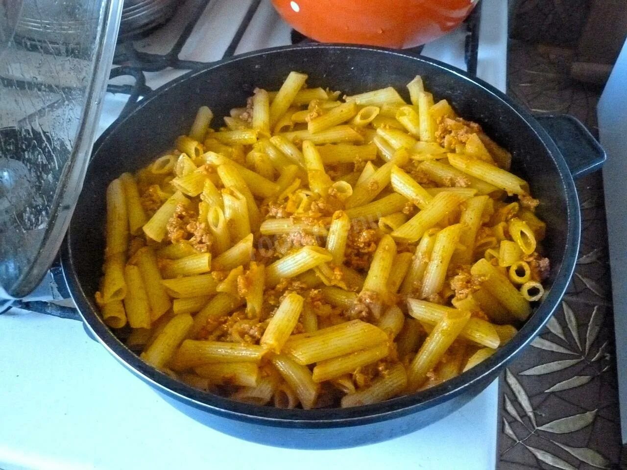 Макароны с фаршем на сковороде фото Макароны с куркумой и фаршем на сковороде рецепт с фото пошагово - 1000.menu