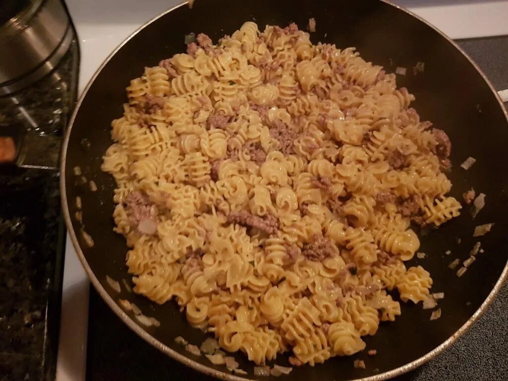 Макароны с фаршем на сковороде фото Макароны по-флотски с фаршем - рецепт приготовления