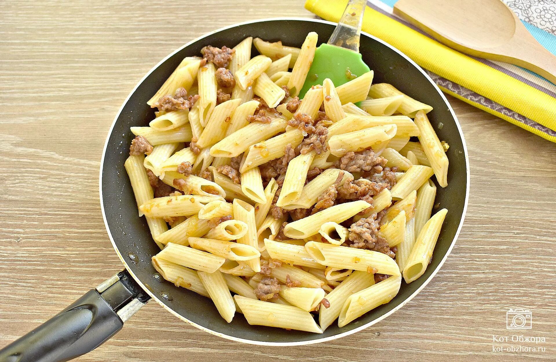 Макароны с фаршем на сковороде фото Картинки КАК СДЕЛАТЬ МАКАРОНЫ С ФАРШЕМ