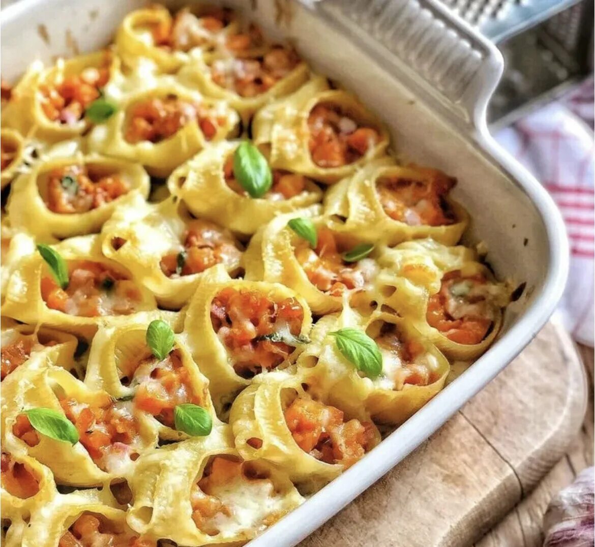 Макароны с фаршем в духовке фото Лумакони фаршированные Я у мамы кулинар Дзен