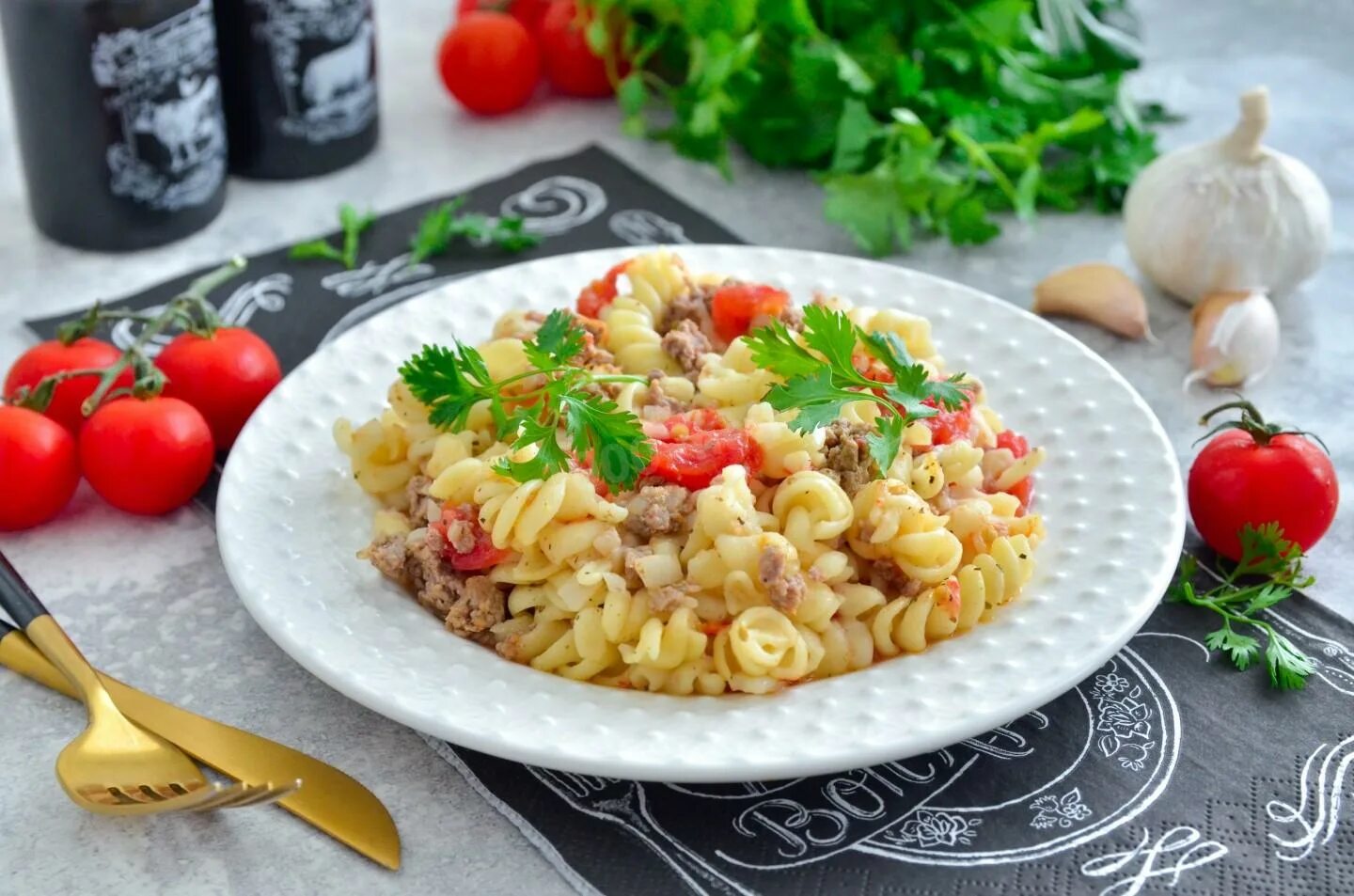 Макароны с фаршем в мультиварке фото Макароны с фаршем в мультиварке рецепт фото пошагово и видео - 1000.menu