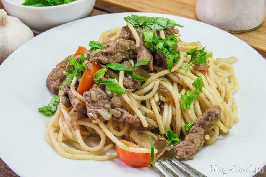 Макароны с говядиной рецепт с фото Спагетти с мясом Blog-Food Дзен
