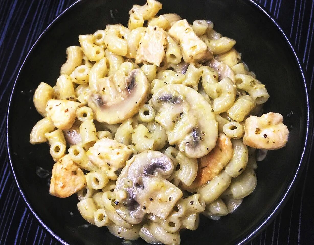 Макароны с грибами фото Паста с курицей и грибами с соусом песто рецепт с фото пошагово Recipe Ethnic re