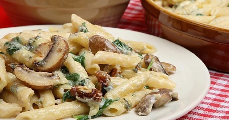 Макароны с грибами рецепты с фото Итальянская кухня: необычные макароны со сливочным соусом и грибами. Receita Rec