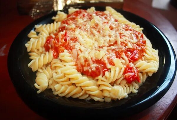 Макароны с сыром и помидорами фото Спагетти с сыром и помидорами eCookie.ru