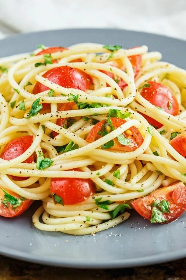 Макароны с сыром и помидорами фото Garlic Pasta Recipe with Basil Twin Cities Pasta
