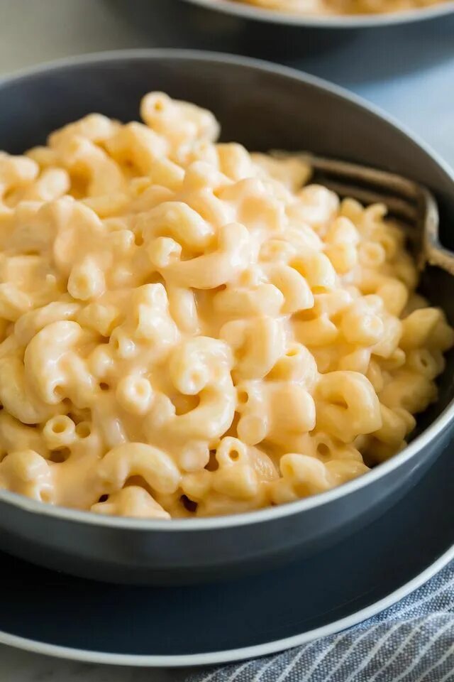 Макароны с сыром на сковороде фото Mac and Cheese (Cooking Classy) in 2022 Essensrezepte, Mac and cheese rezept, Re