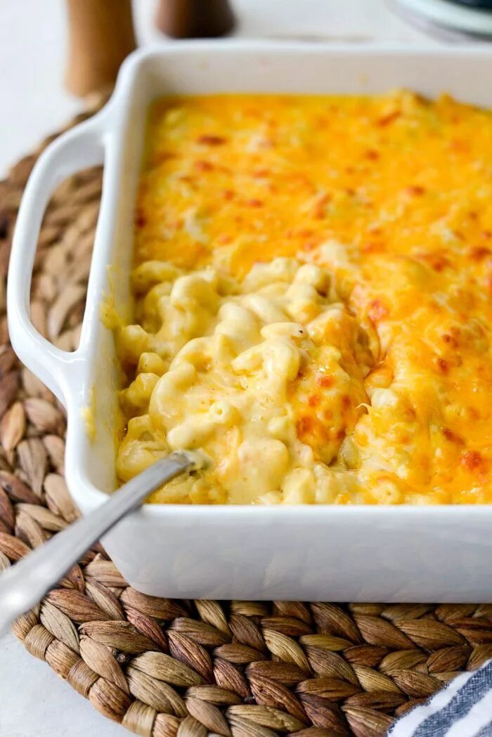Макароны с сыром в духовке фото Easy Baked Mac and Cheese Recipe Simple macaroni and cheese recipe, Easy cheese 