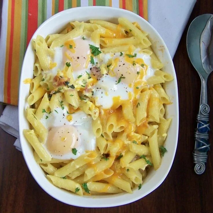 Макароны с яйцом на сковороде фото Buttery Pasta Skillet Bake Recipe Skillet pasta, Food, Best casseroles