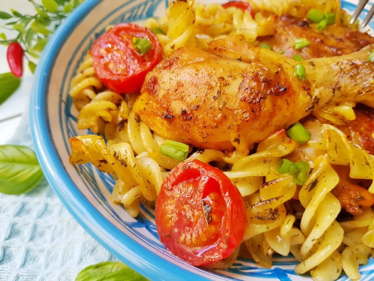 Макароны с жареной капустой рецепт с фото На ужин: курица с макаронами в духовке