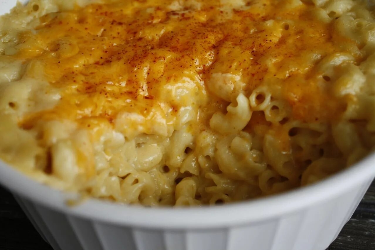 Макароны в духовке фото Old Fashioned, Creamy Macaroni and Cheese Creamy macaroni and cheese, Mac and ch