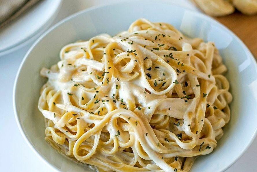 Макароны в сливочном соусе фото С чем можно приготовить макароны. Быстро и вкусно. Колдуем на кухне Дзен