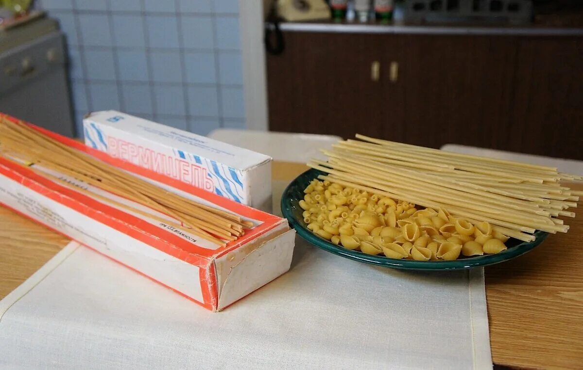 Макароны в ссср фото 8 продуктов родом из Советского Союза были невкусными, а сейчас они - пальчики о