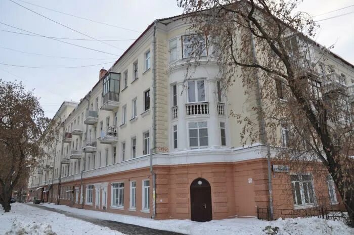 Макаровский екатеринбург ул челюскинцев фото Объявление № 74664016 - аренда трехкомнатной квартиры в Екатеринбурге, Железнодо