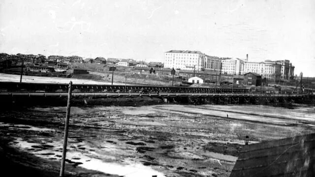 Макаровский екатеринбург ул челюскинцев фото Макаровский мост особенный и вот почему Мосты Екатеринбурга - смотреть видео онл
