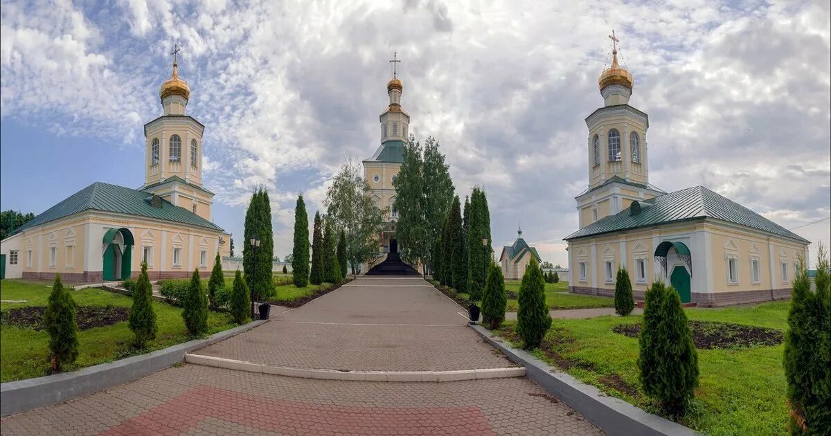 Макаровский монастырь саранск фото Monastery of John the Evangelist in Makarovka in Lukhovka