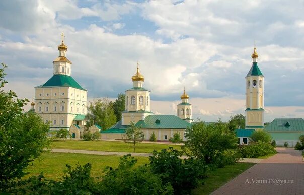 Макаровский монастырь саранск фото МОНАСТЫРИ И ХРАМЫ МОРДОВИИ Иоанно-Богословский Макаровский мужской монастырь в г