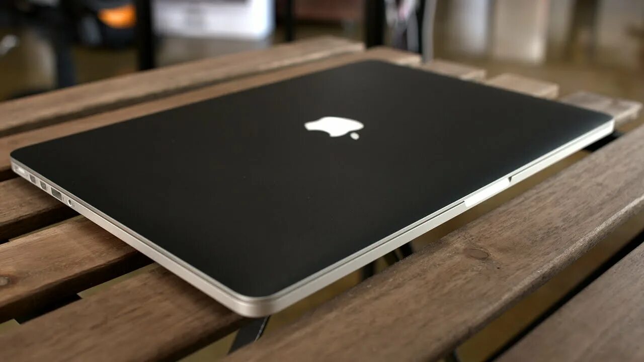 Макбук айфон фото Apple 15-Inch MacBook Pro Retina (2015): Unboxing, Benchmarks, & Comparison! - Y