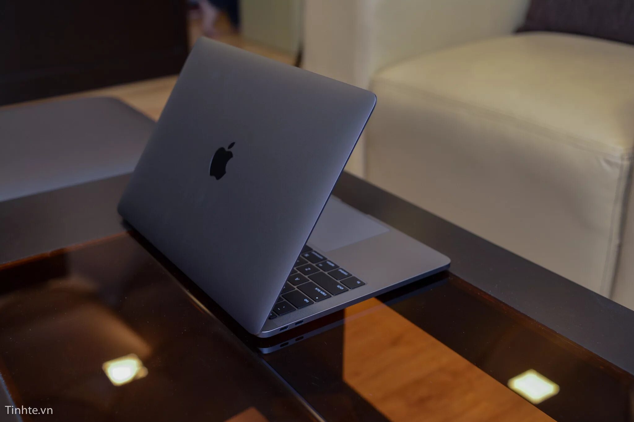 Макбук серый космос фото Серые macbook pro - найдено 87 картинок
