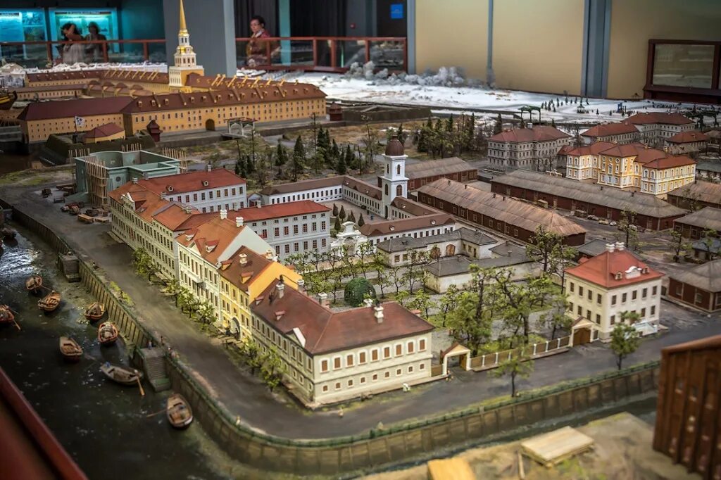 Макет санкт петербурга фото Новый год в Санкт-Петербурге 2024 на поезде