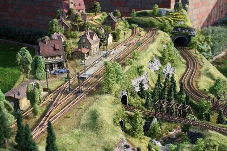 Макеты железных дорог фото Bild #lioneltrainlayouts #modeltraindiy Model train scenery, Model trains, Model
