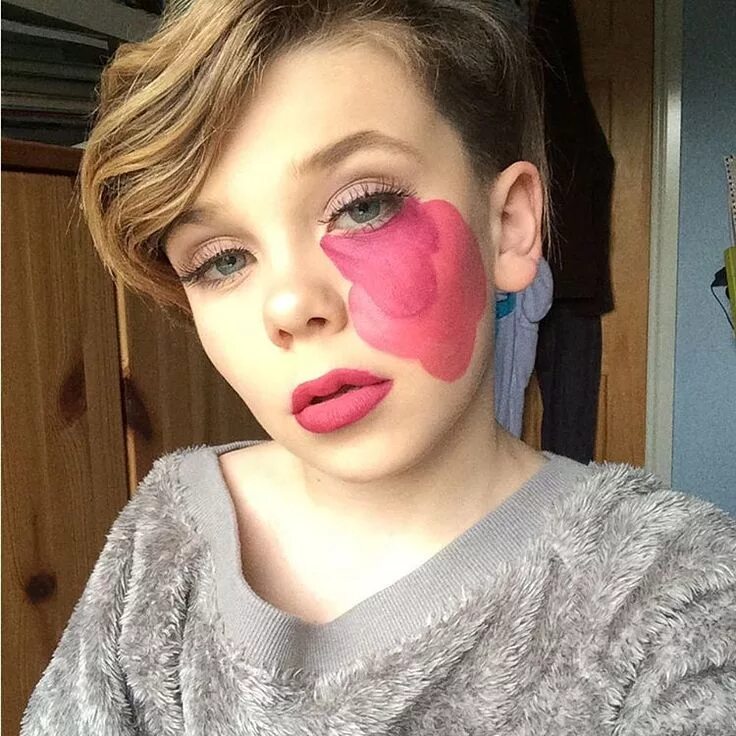 Макияж 10 11 лет Qui est Jack, le jeune prodige du maquillage qui affole la Toile ? - Elle Makeup